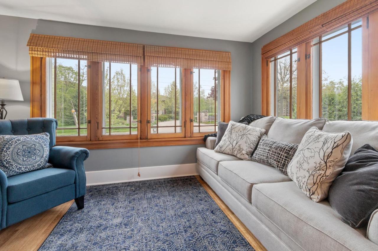 Gorgeous Downtown Bungalow, Walk Everywhere!!! Lake Geneva Kültér fotó